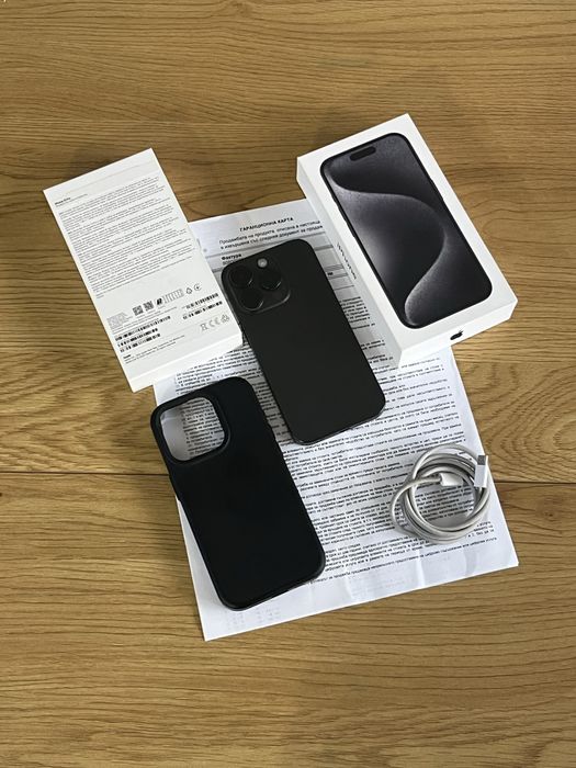 Бартер гаранционен iPhone 15 pro 256gb black