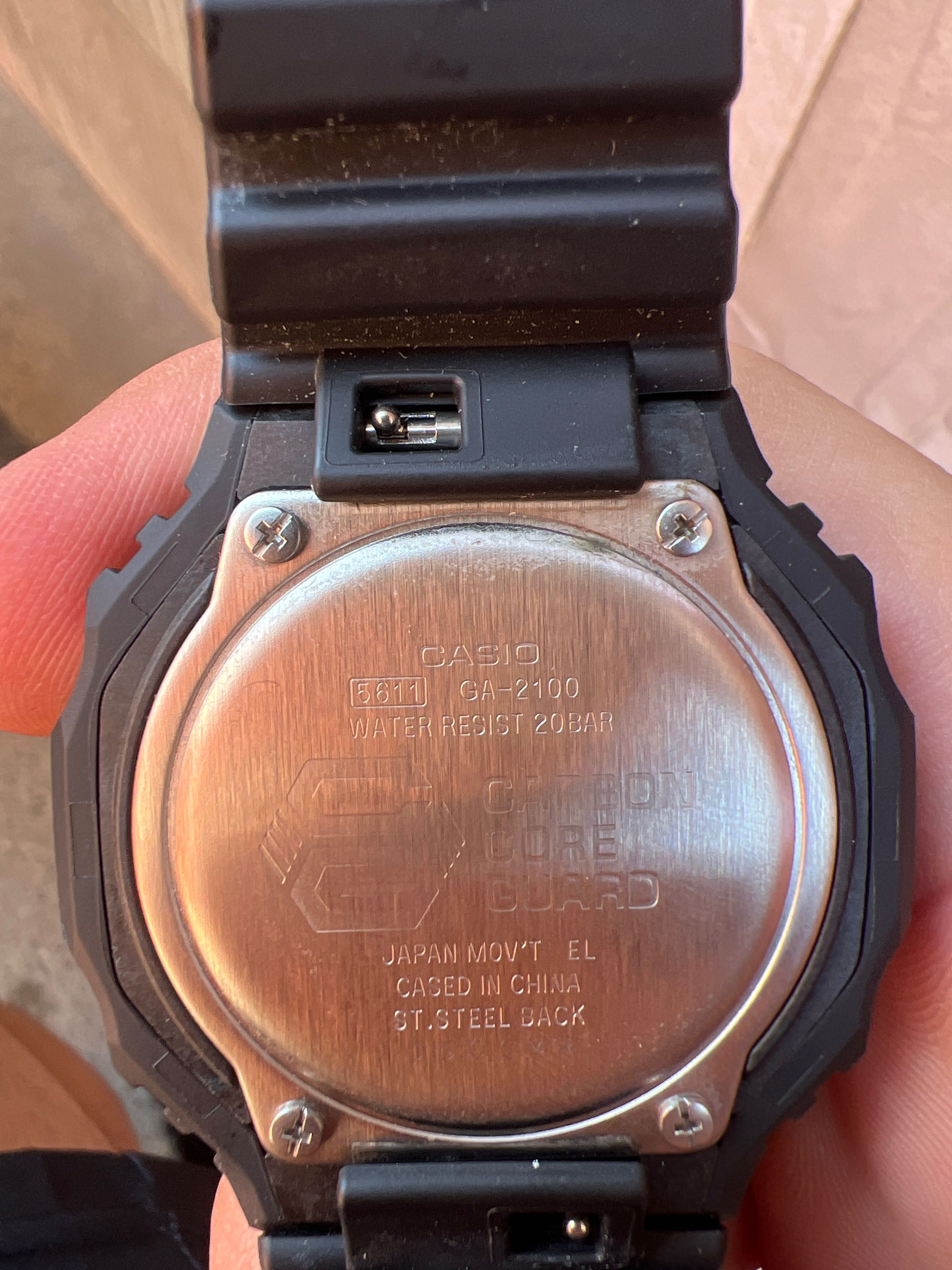 G-shock casio 5611 GA-2100 carbon core guard