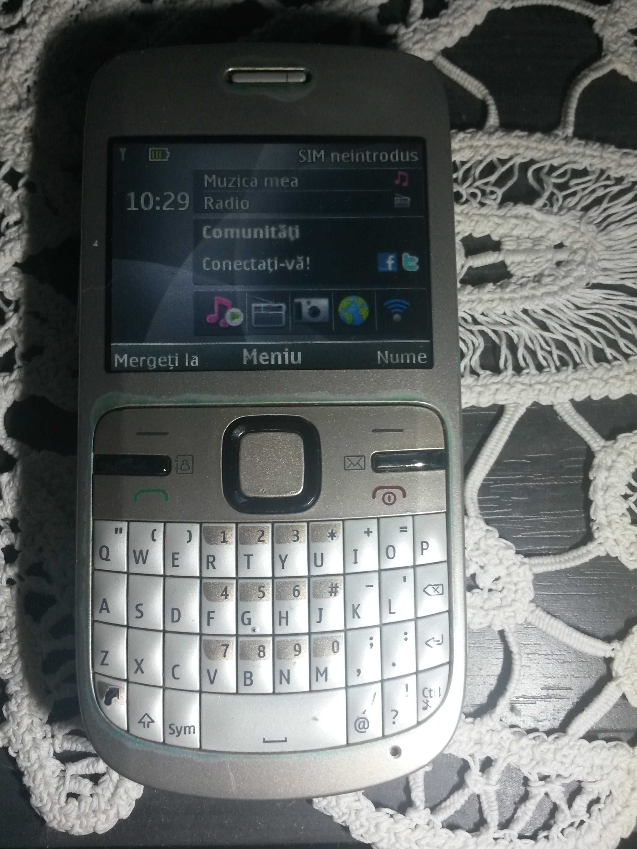 Telefon Nokia C3 bun