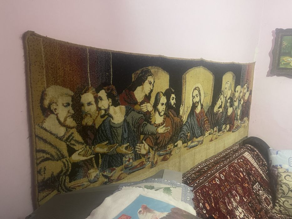 Vand/schimb peretar cu cina cea de taina