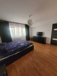 Inchiriez apartament zona Buzăului