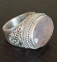 Inel de dama, tribal, din argint 925, cu ipiatra din cuart roz