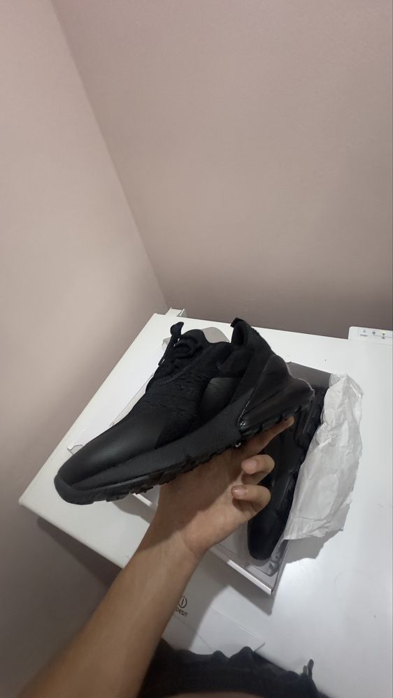 Обувки Nike Air max 270