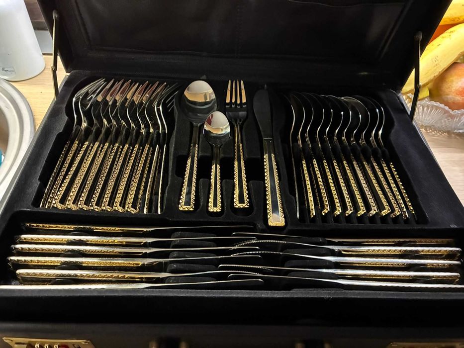 Set tacamuri Solingen, 72 piese, 12 persoane