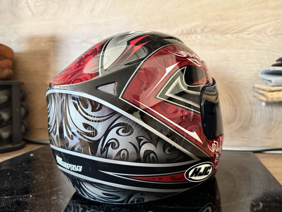 Каска HJC размер XL