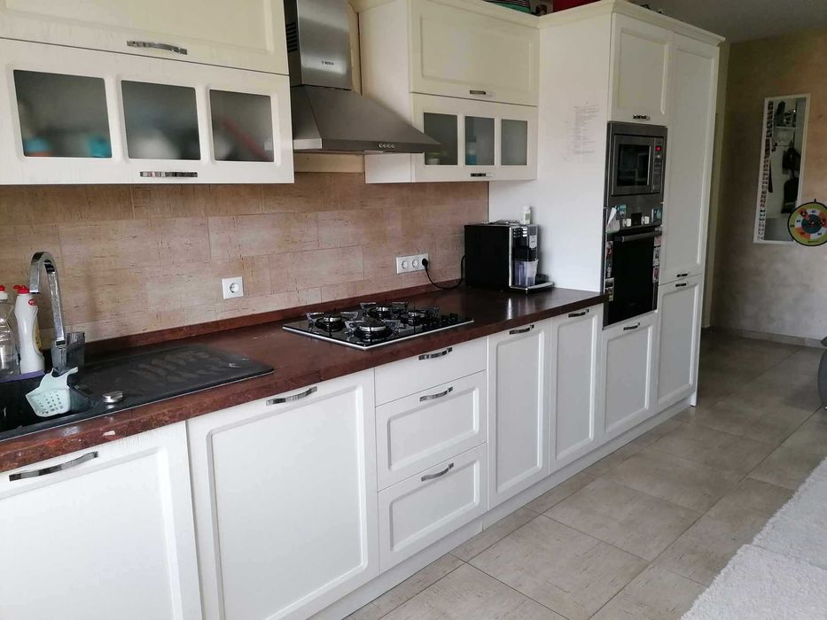 apartament 3 camere ultrafinisat, Floresti