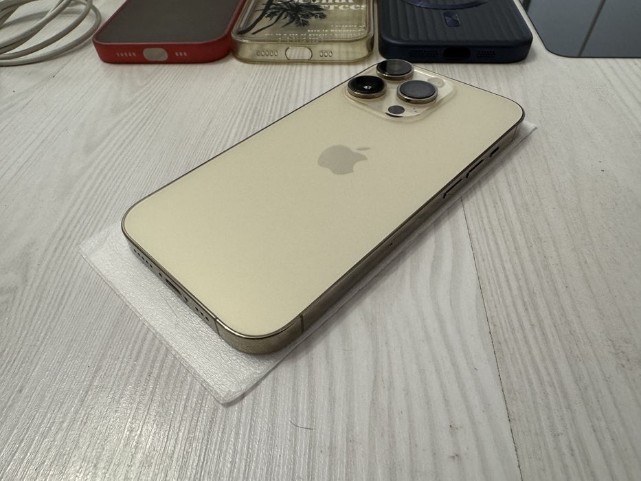 iPhone Apple 14 Pro 128GB Gold