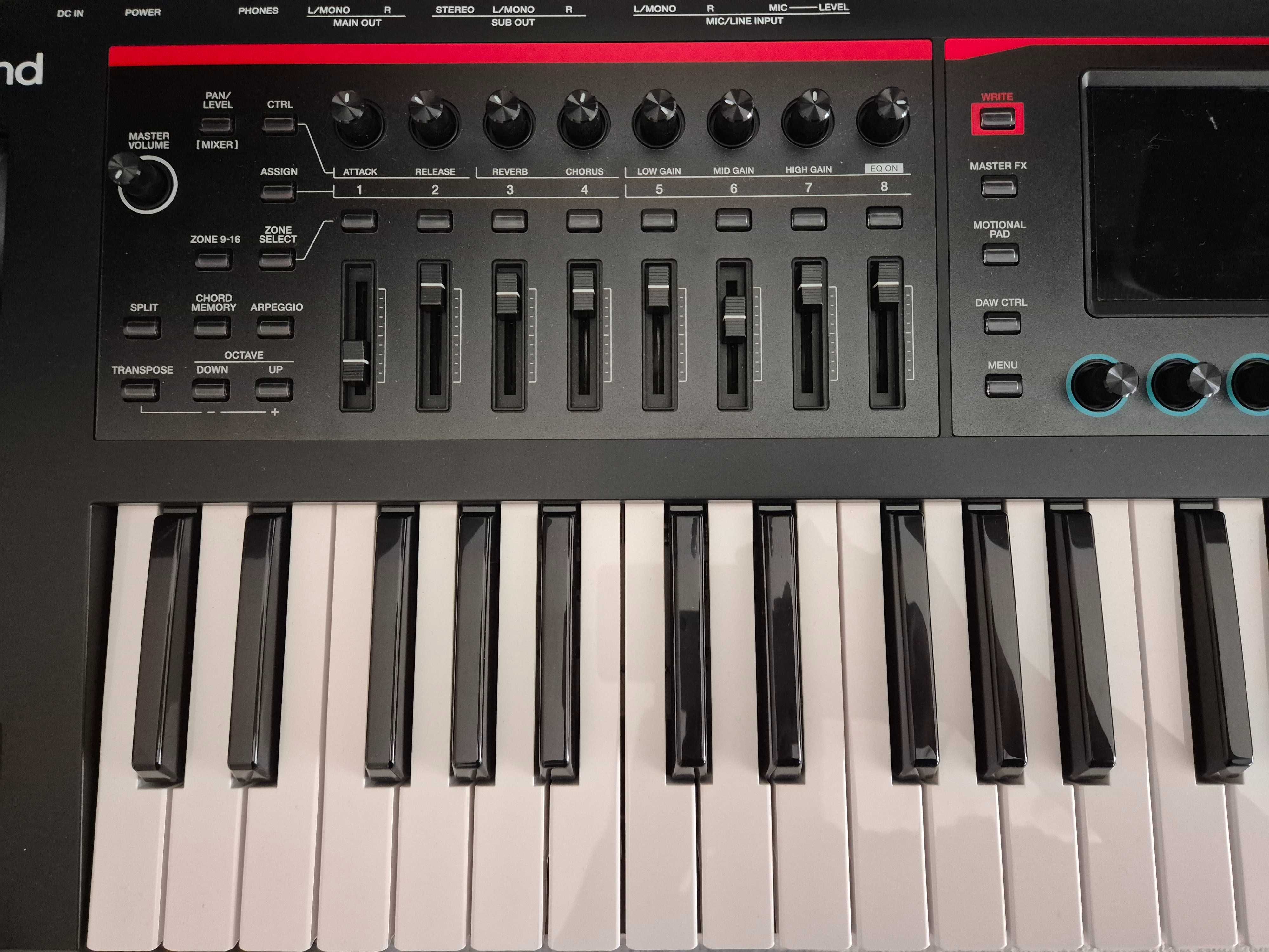 Roland fantom 06-продавам