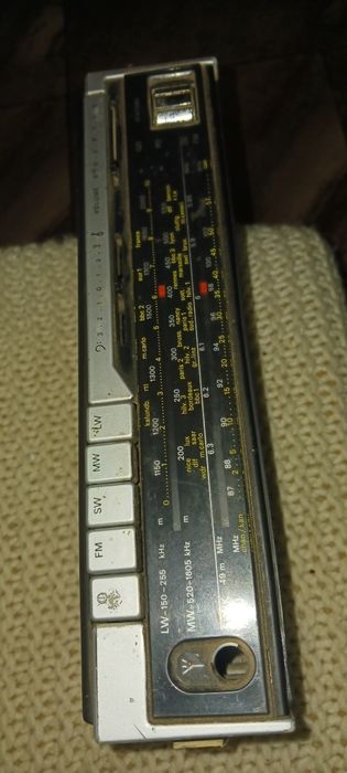 Vând radio Philips pt colectie