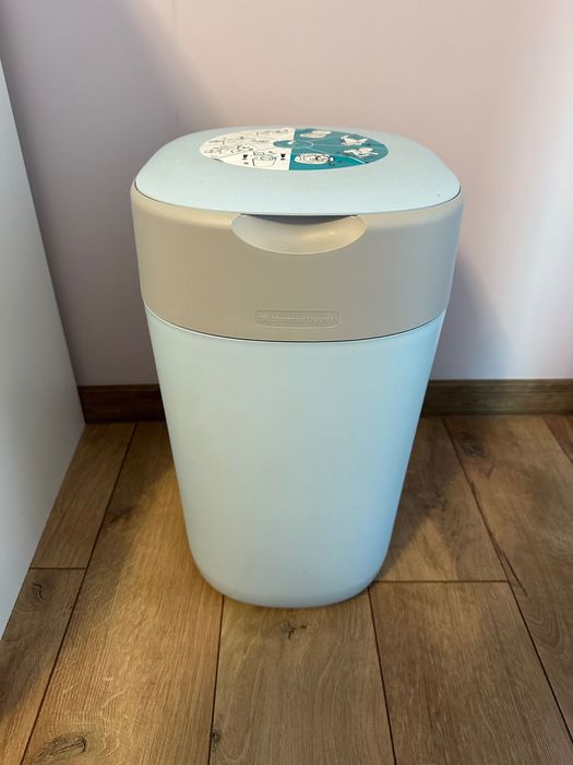 Кош за памперси Tommee Tippee