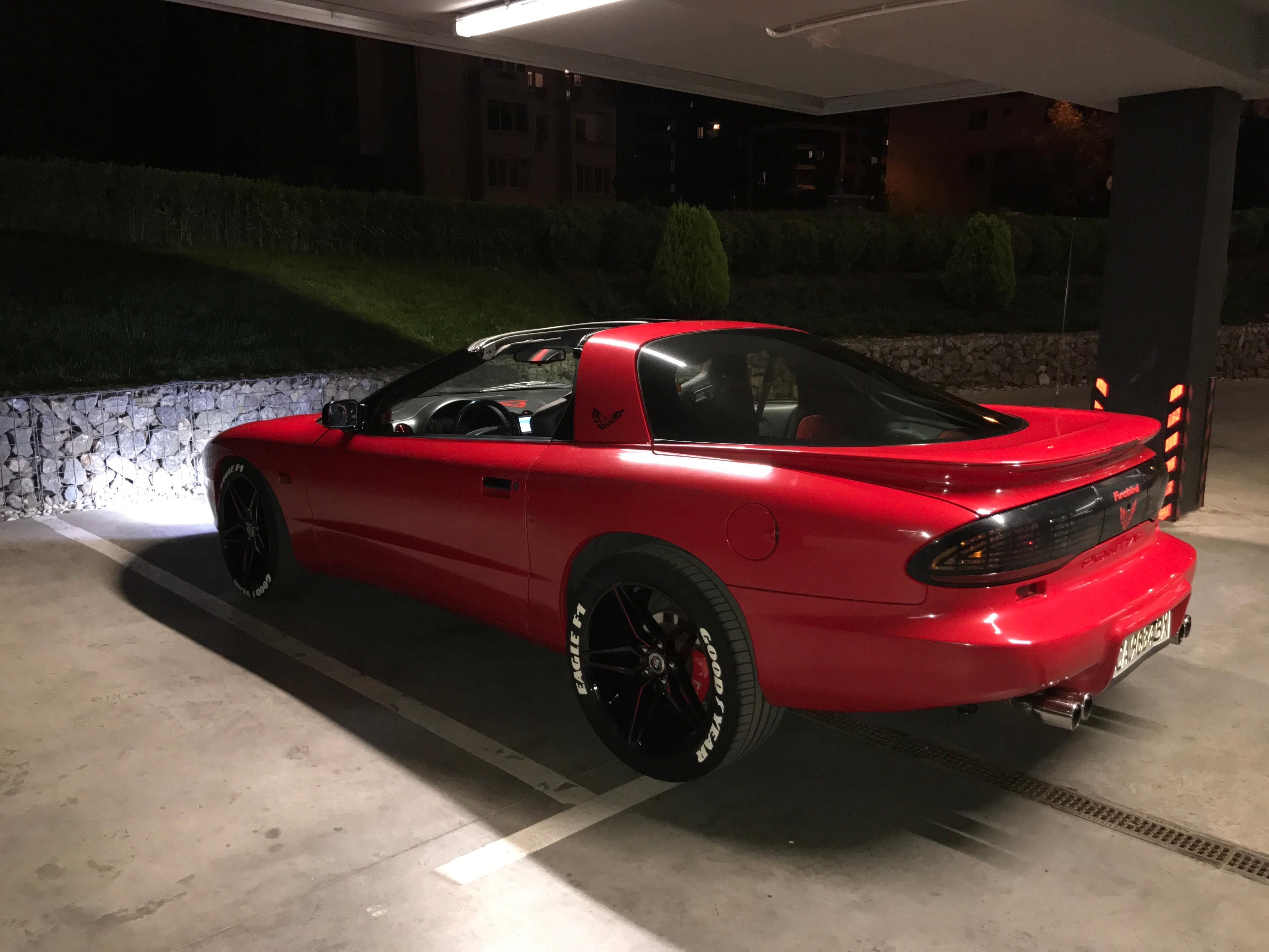 Pontiaс Firebird