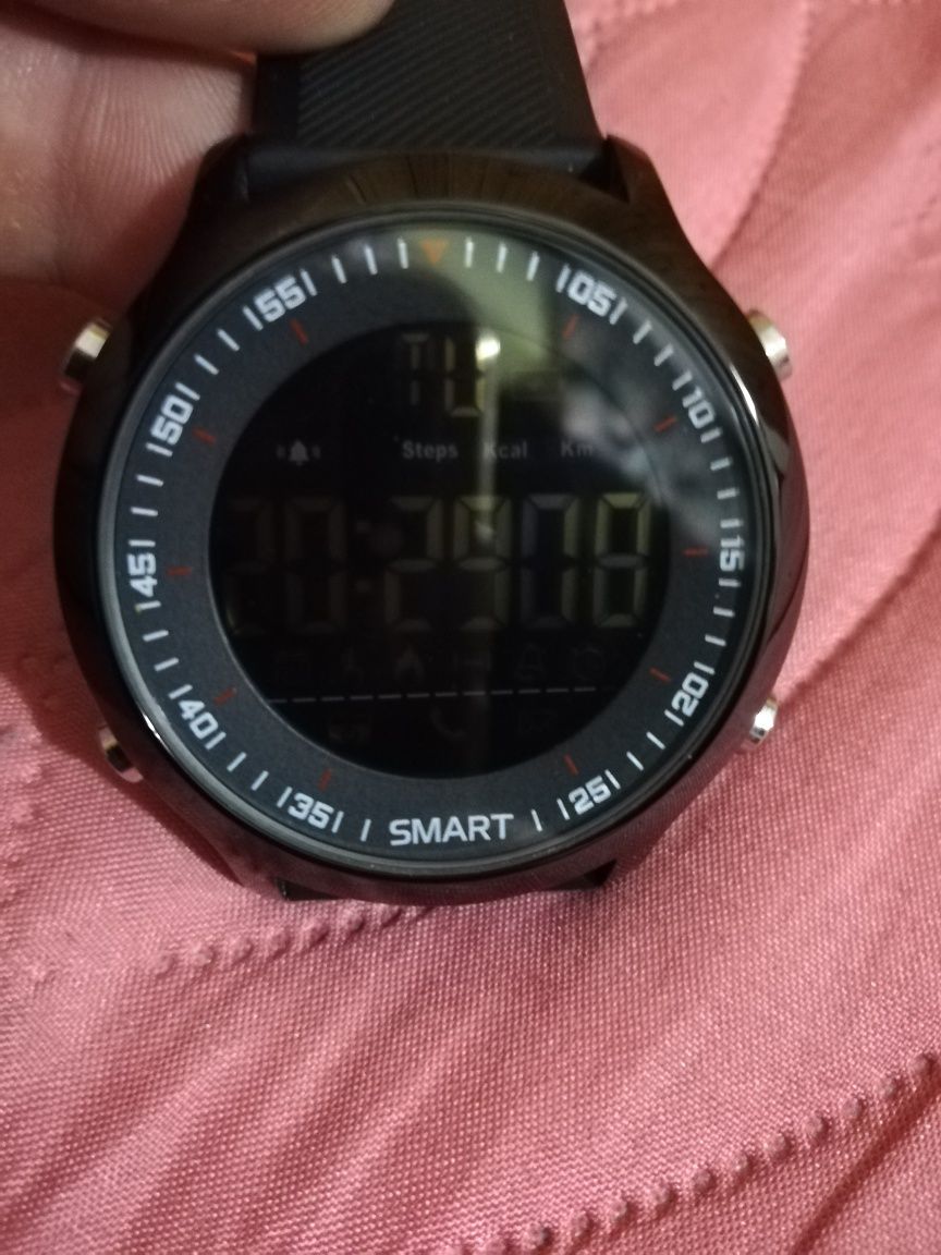 X-Watch-4 smart c