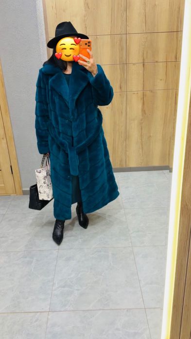 Продам эко шубу в отличном состоянии