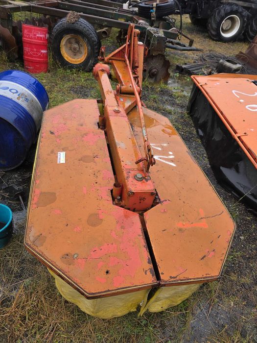 Cositoare rotativa in tiranti la tractor pe cardan toata NIEMEYER 165
