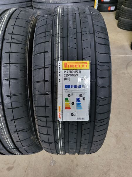 325/35/23//285/40/23 PIRELLI P-Zero Pz4 Mercedes