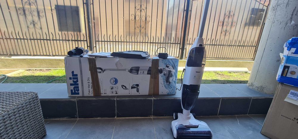 Aspirator cu spalare Fakir Starky WDA 700 (Mop+Aspirator)