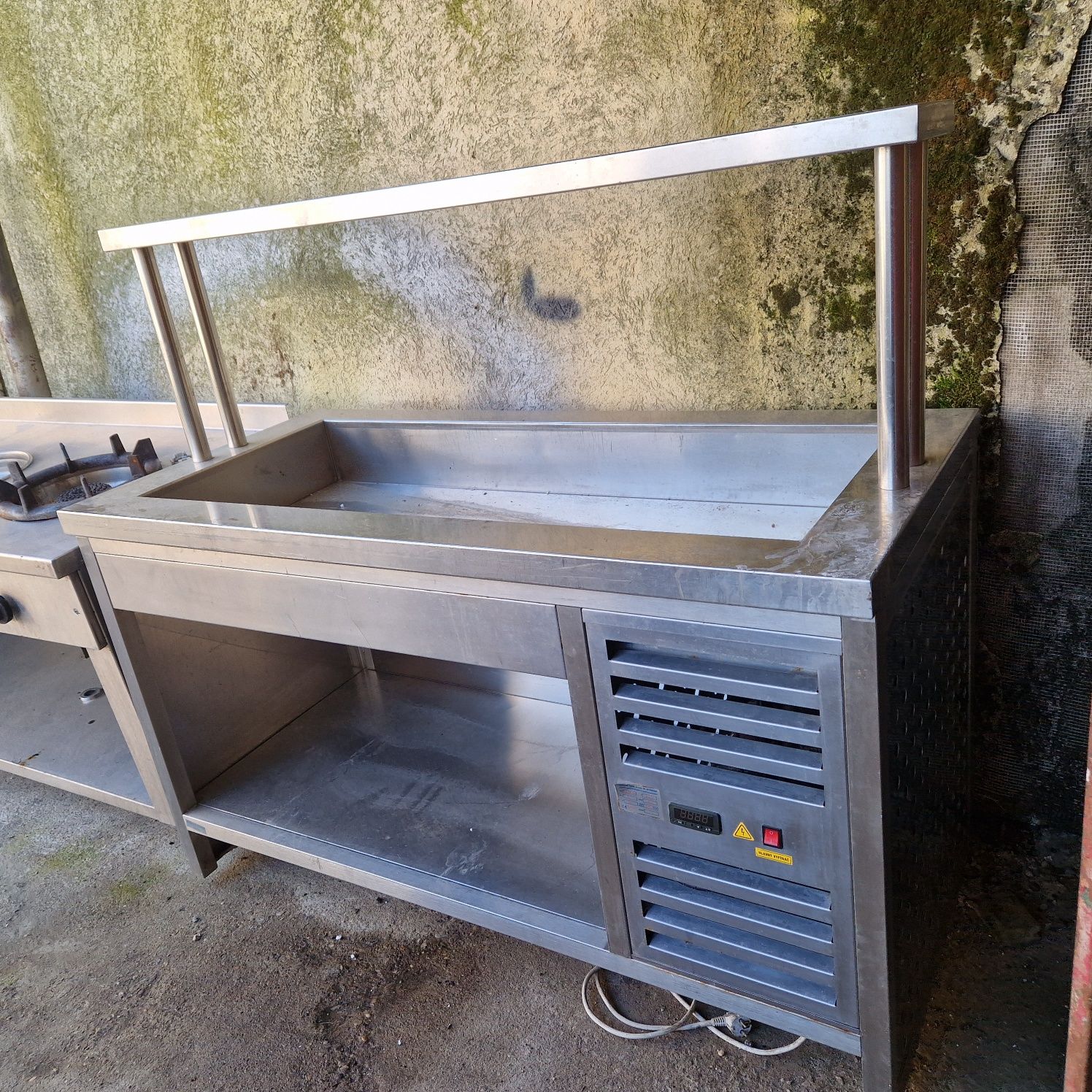 Bain Marie, masa calda expunere