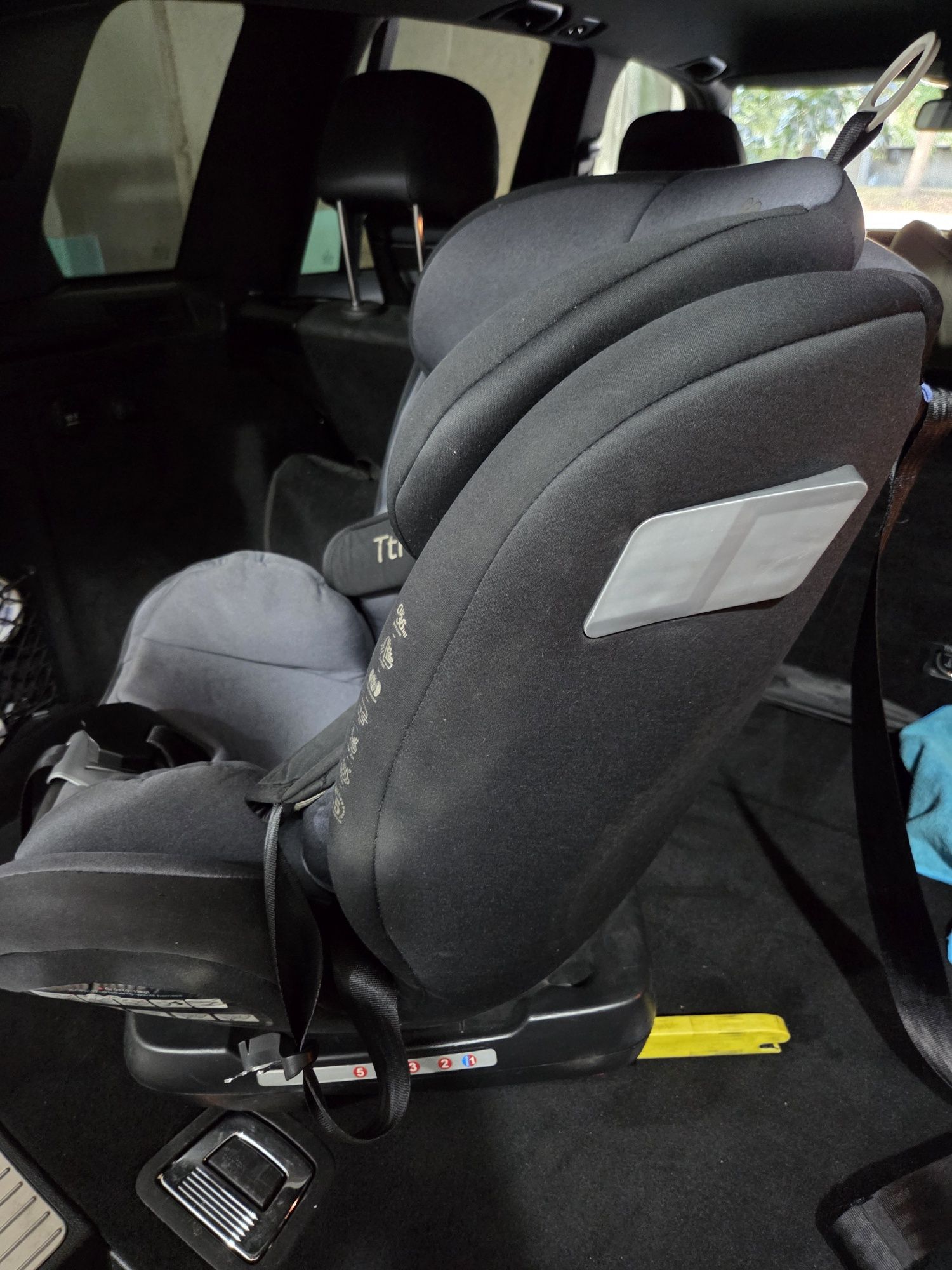 KIKKABOO детско столче за кола с isofix