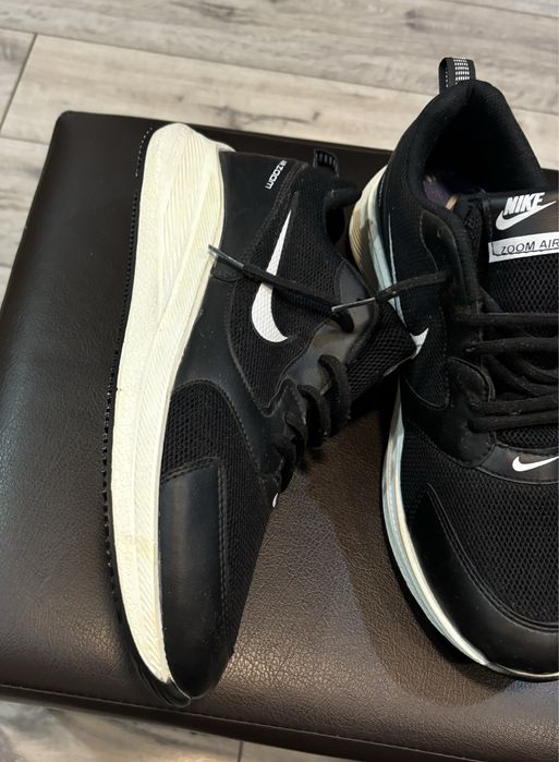 Маратонки Nike zoom air
