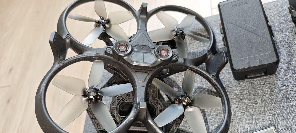 Dji Avata с две батерии, remote controller и куфар