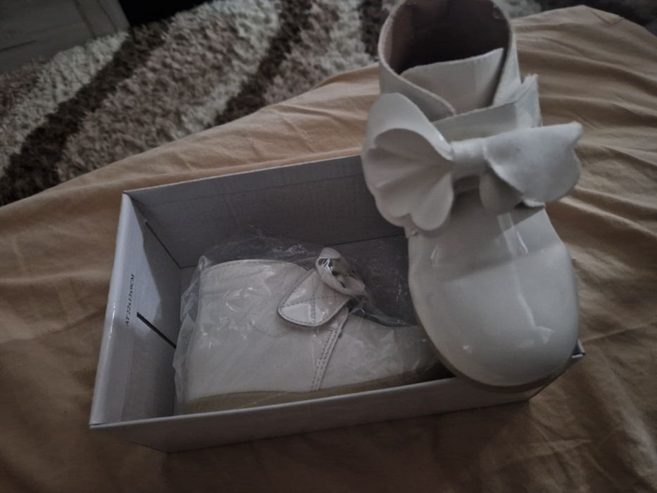 Ghete elegante fetite