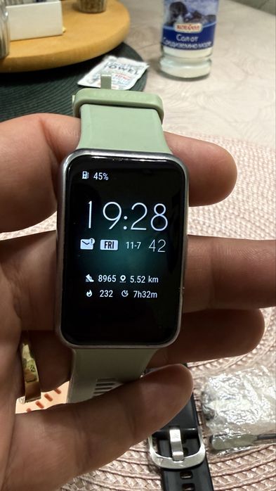 Huawei Mi Fit  фитнес гривна