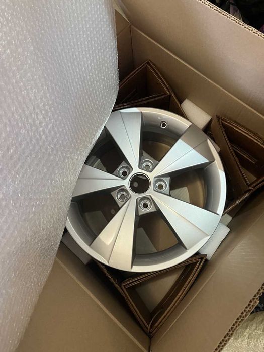 Janta Aliaj originala Skoda 16" NOUA