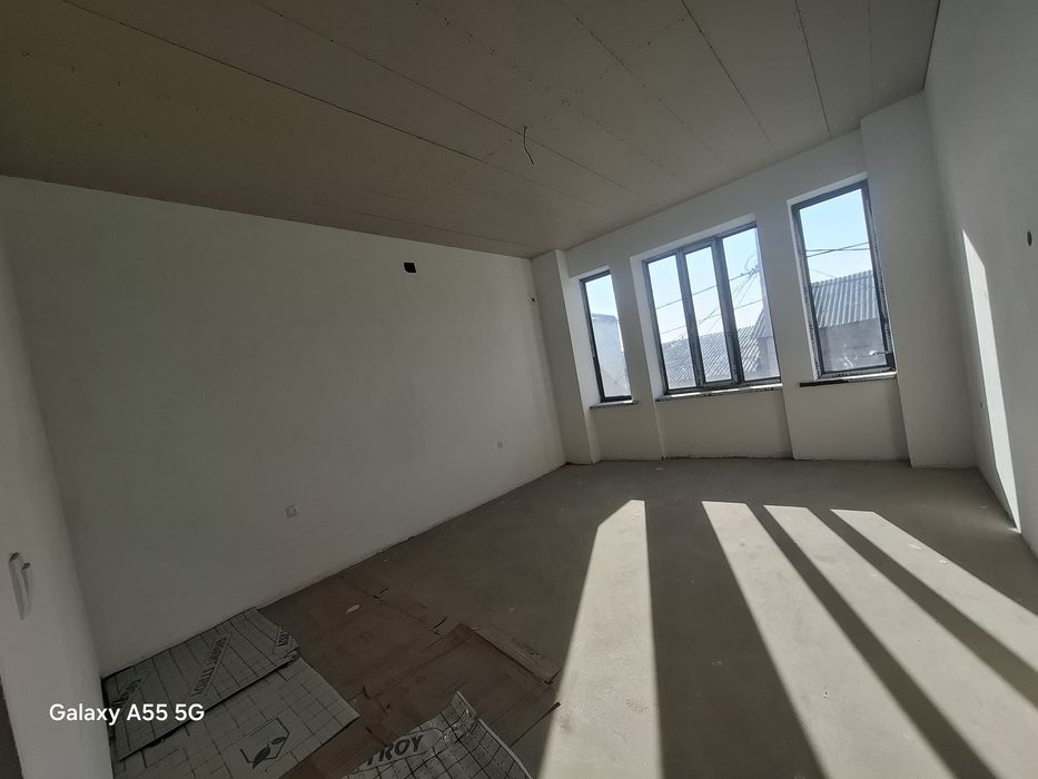 Яшнабад тумани. Олмос 2,5 сотих