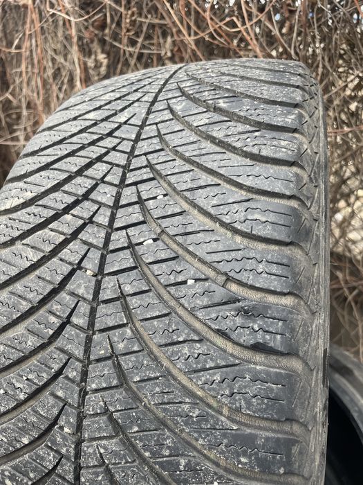 Cauciucuri 225 45 R17 iarna good year 2020 4 bucati