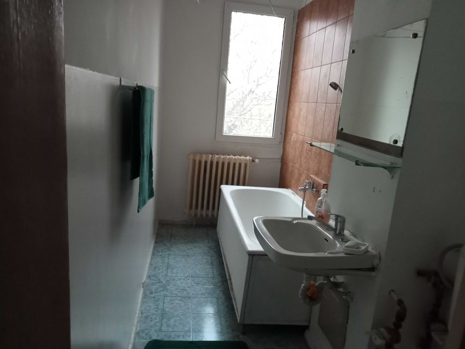 Garsoniera Dr.Taberei inchiriez