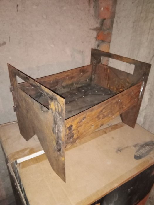Продам мангал разборный.