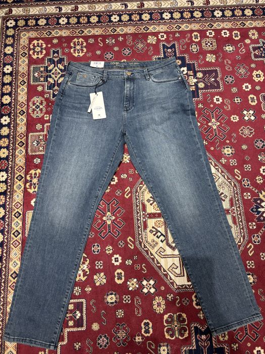 Новые джинсы Colin’s