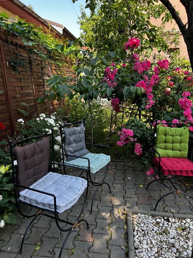Scaun metal pentru terasa, gradina