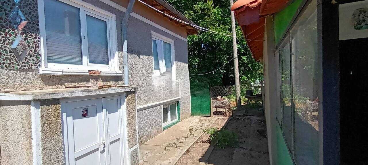 Къща в Захари Стояново