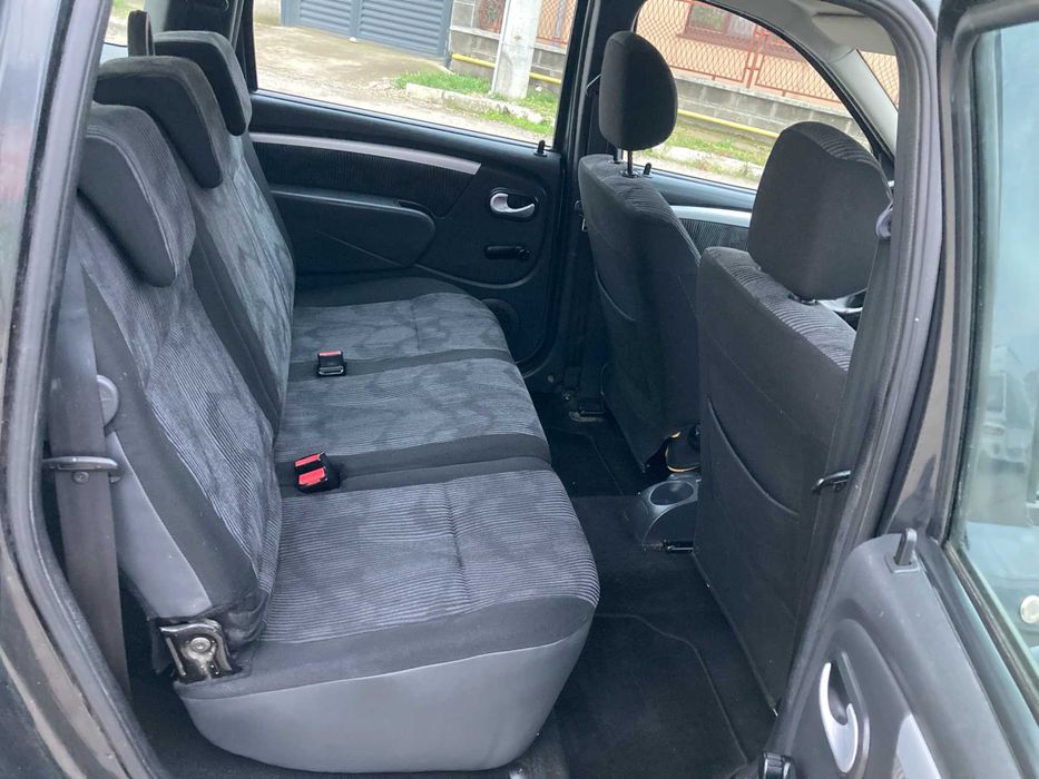 Dacia Logan MCV 1.5 DCI, 86 CP, Climă,7 Locuri,an 2010,import Germania