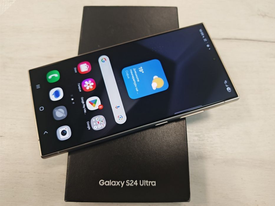 Като нов Samsung Galaxy S24 Ultra 512 GB Гаранция