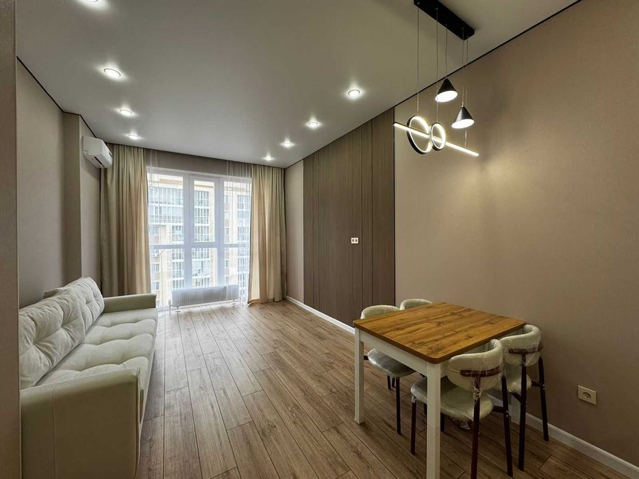 Евродвушка 40 кв м, в новом доме, в 10 минутах от Хан Шатыра