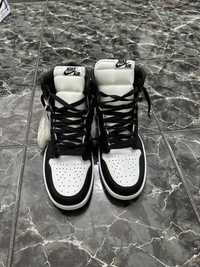 Jordan 1 black white