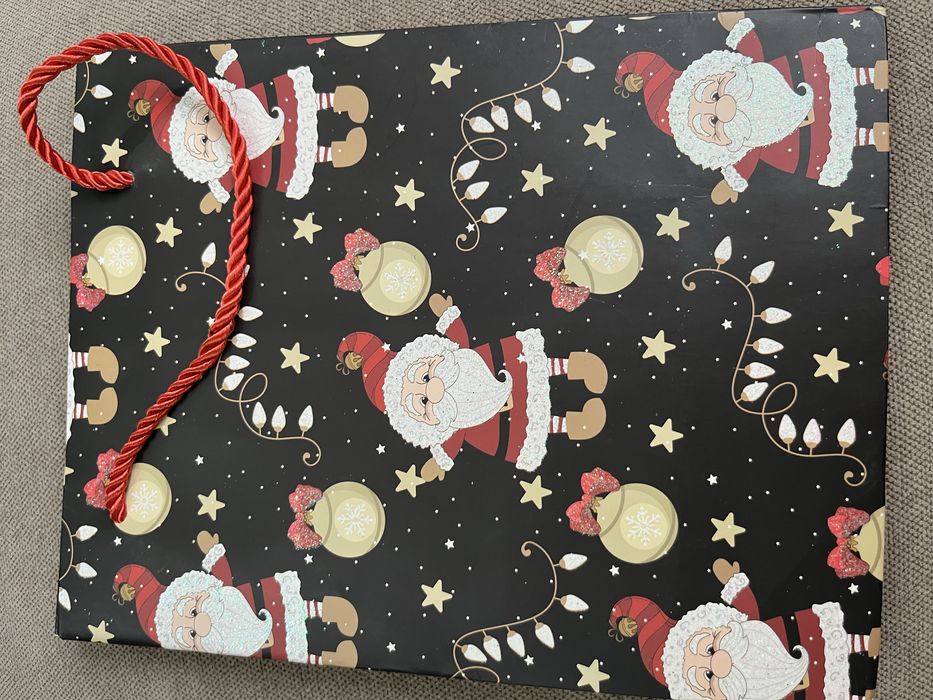 Пакеты подарочные