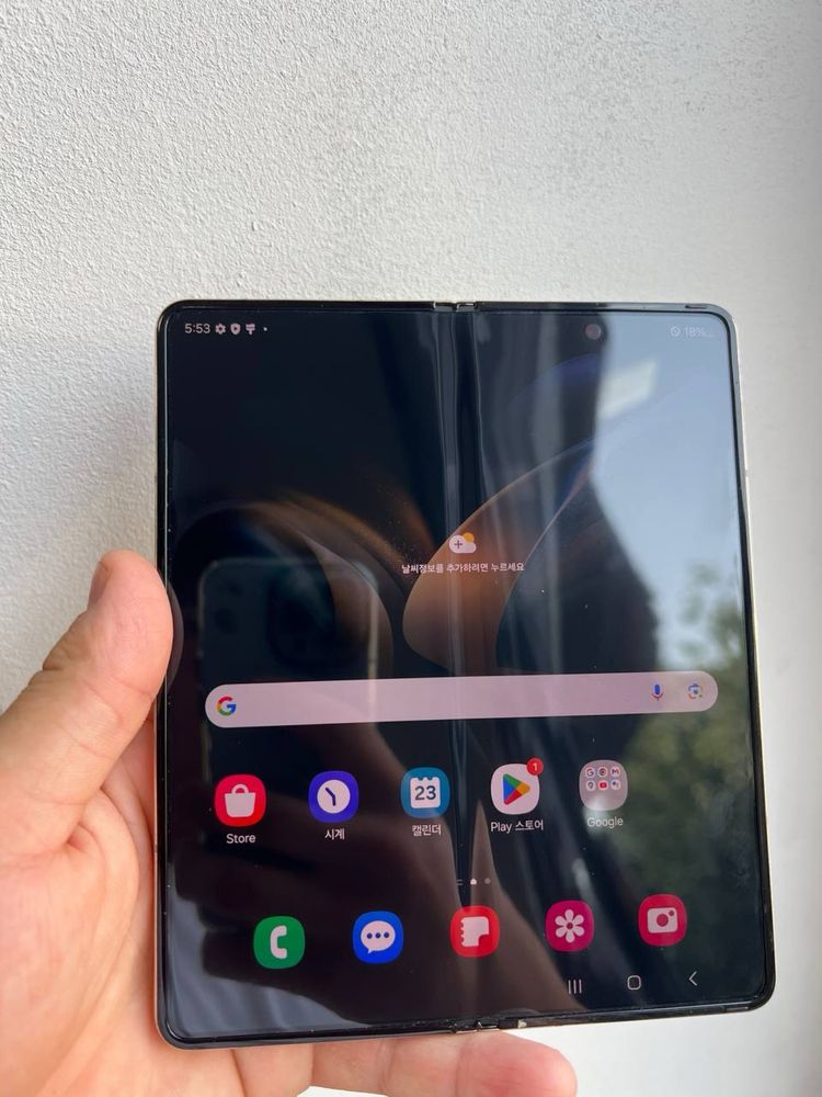 Samsung Z Fold 4