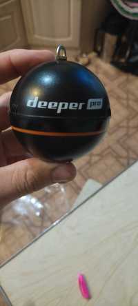 Продам эхолот Deeper pro