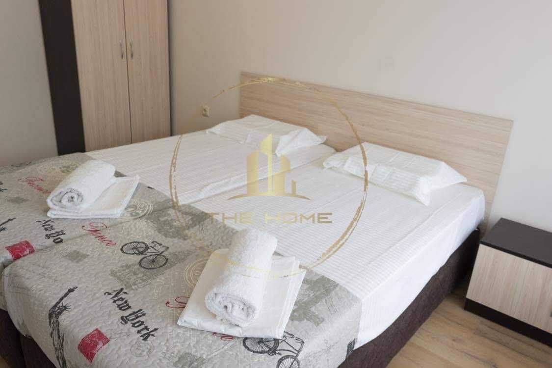 Дава се под наем Двустаен апартамент в Варна, Левски - 65 кв.м за 450 € - Снимка #2