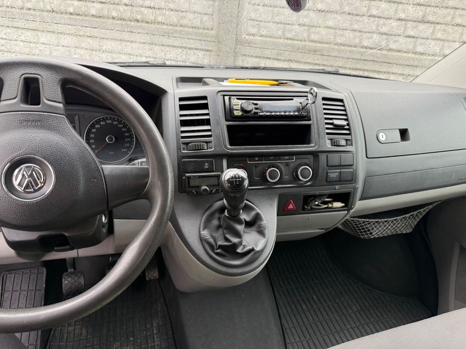 Vând VW Transporter T5