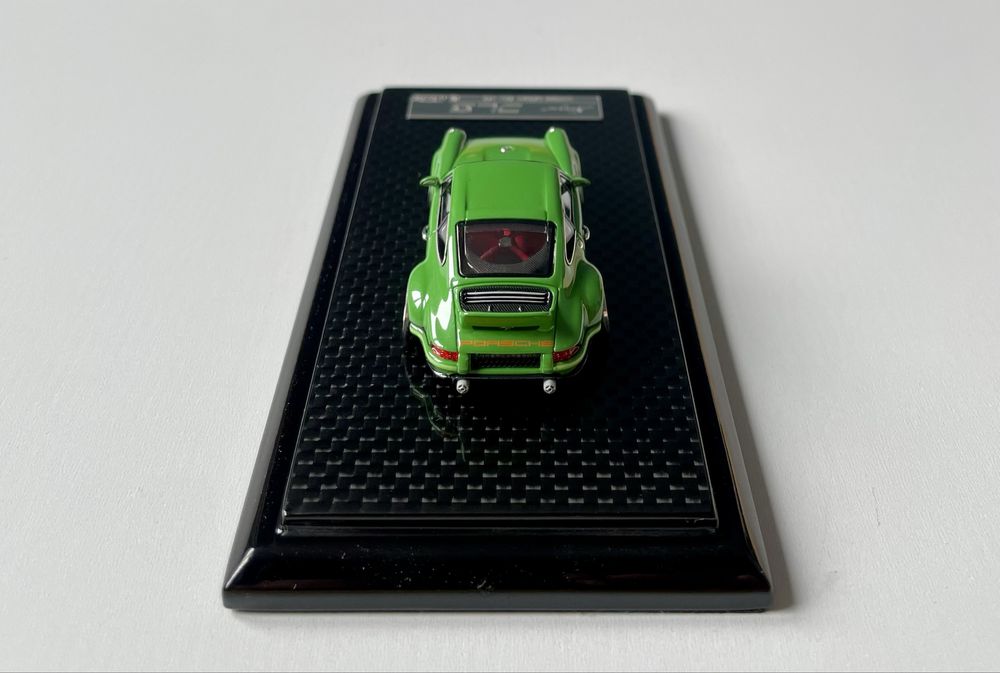 1/64 Porsche Singer DLS