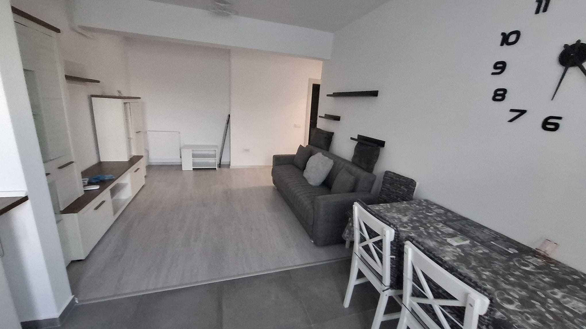 Inchiriez 2 camere + parcare Drumul Dealu Babii Sector 4