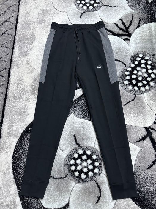 Мъжки екип на Flair