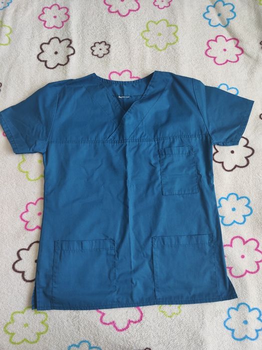 Costum de spital
