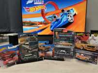 Hot Wheels Premium Mainline Greenlight 1 / 64 колекционерски модели