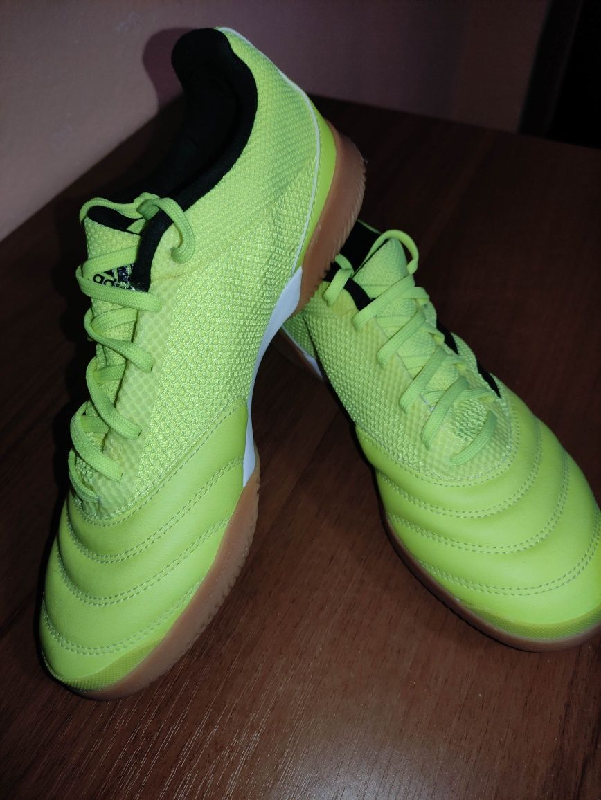 Спортни обувки кецове, фитнес Маратонки Adidas Copa