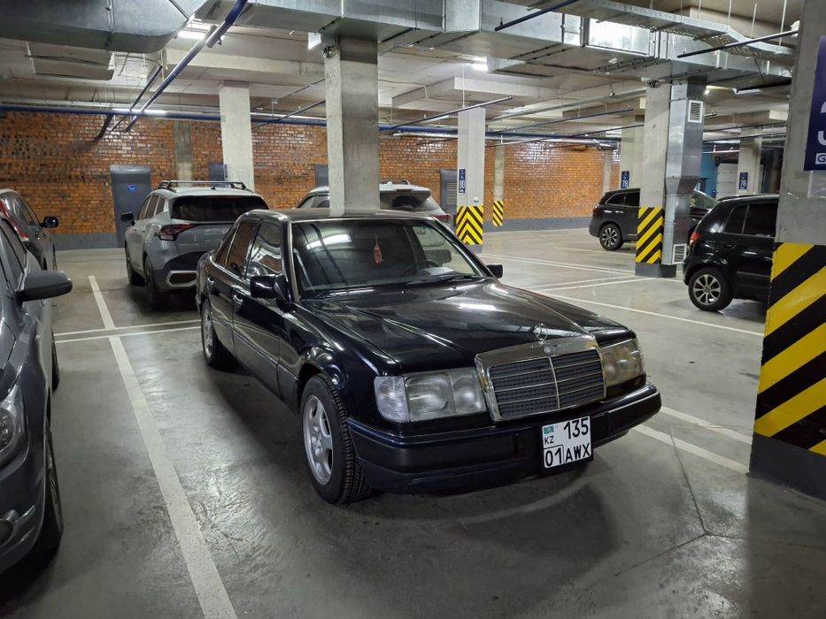 Продам Мерс 124 в хорошем состояний